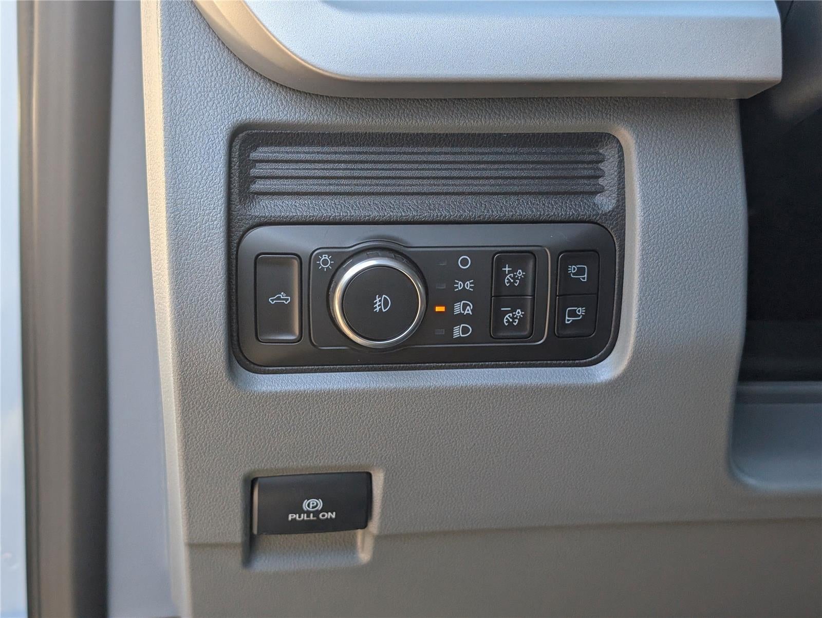 2026 Ford Super Duty F-350® XLT