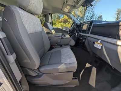 2026 Ford Super Duty F-350® XLT