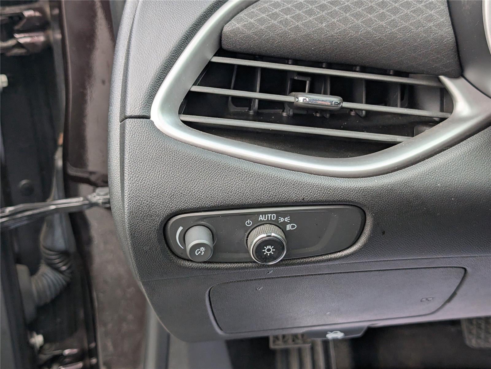 2021 Chevrolet Malibu LS