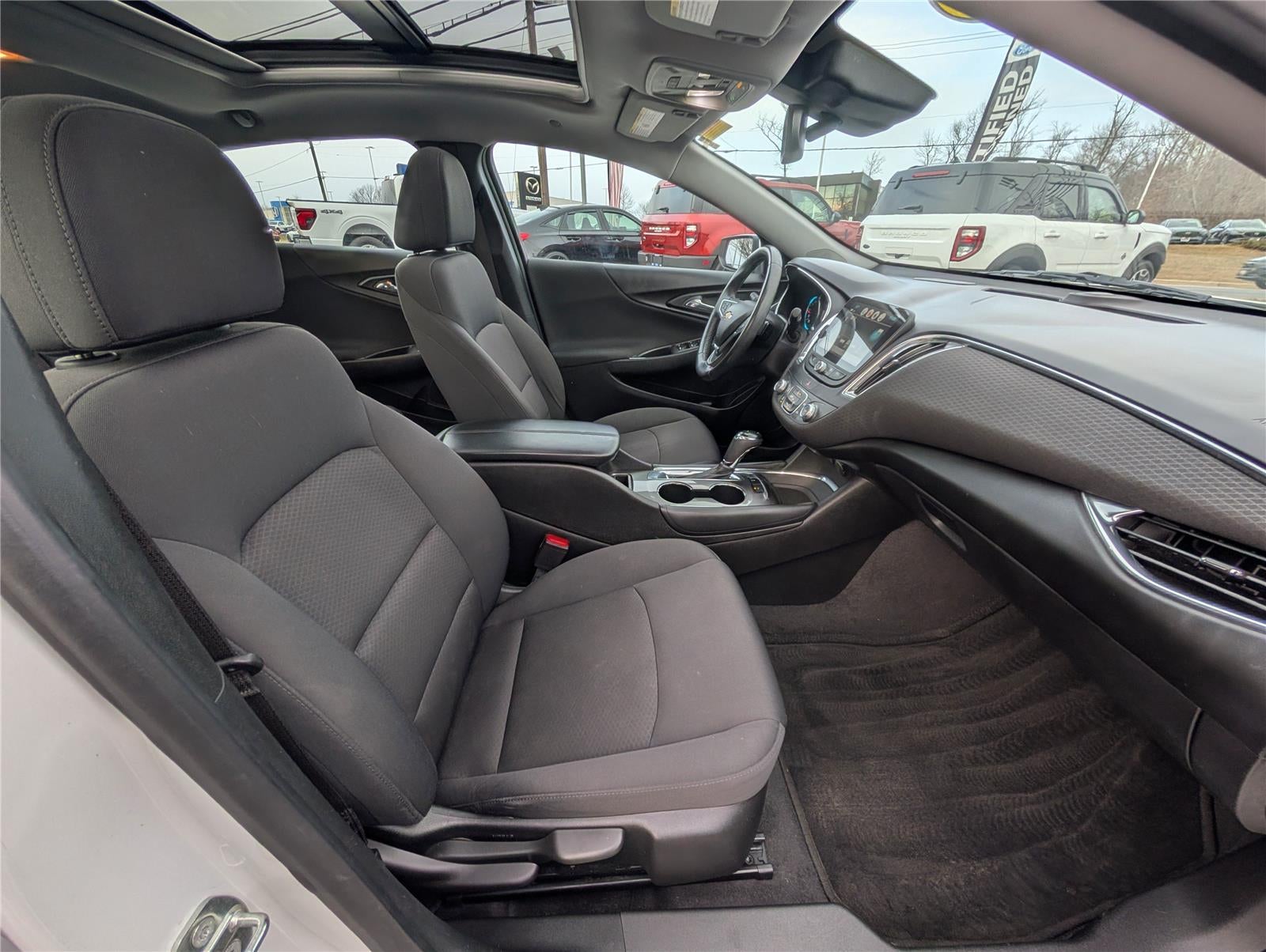 2018 Chevrolet Malibu LT w/1LT