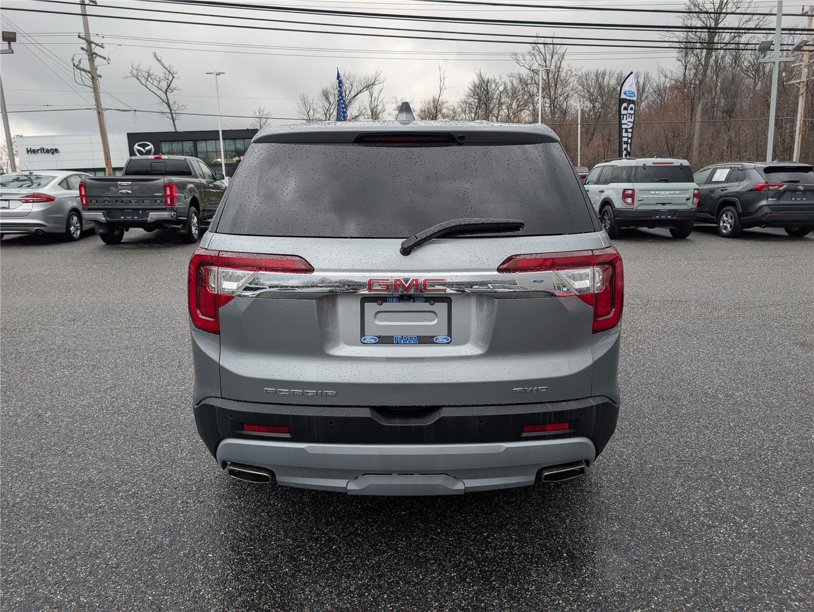 2023 GMC Acadia SLE
