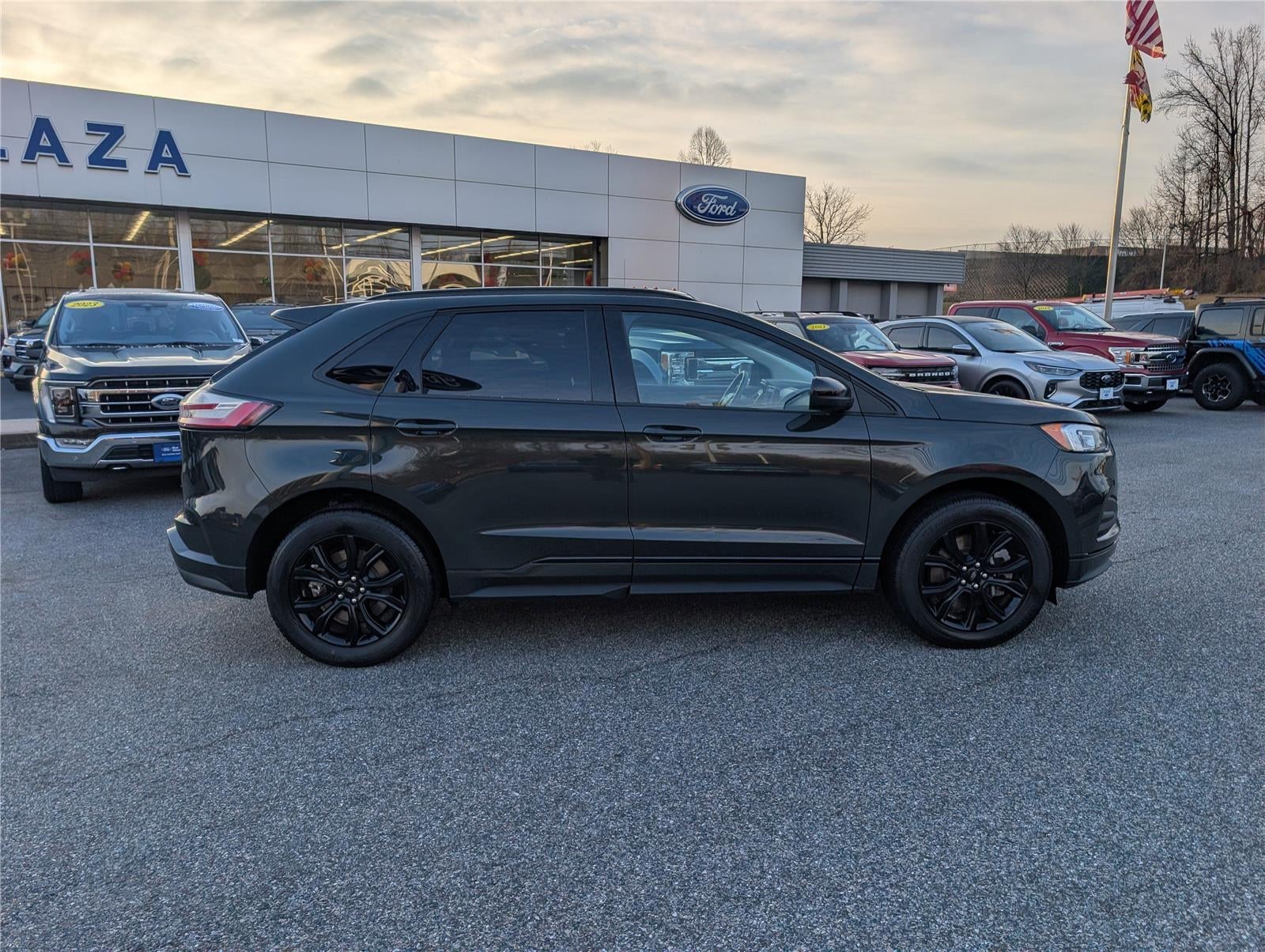2024 Ford Edge SE