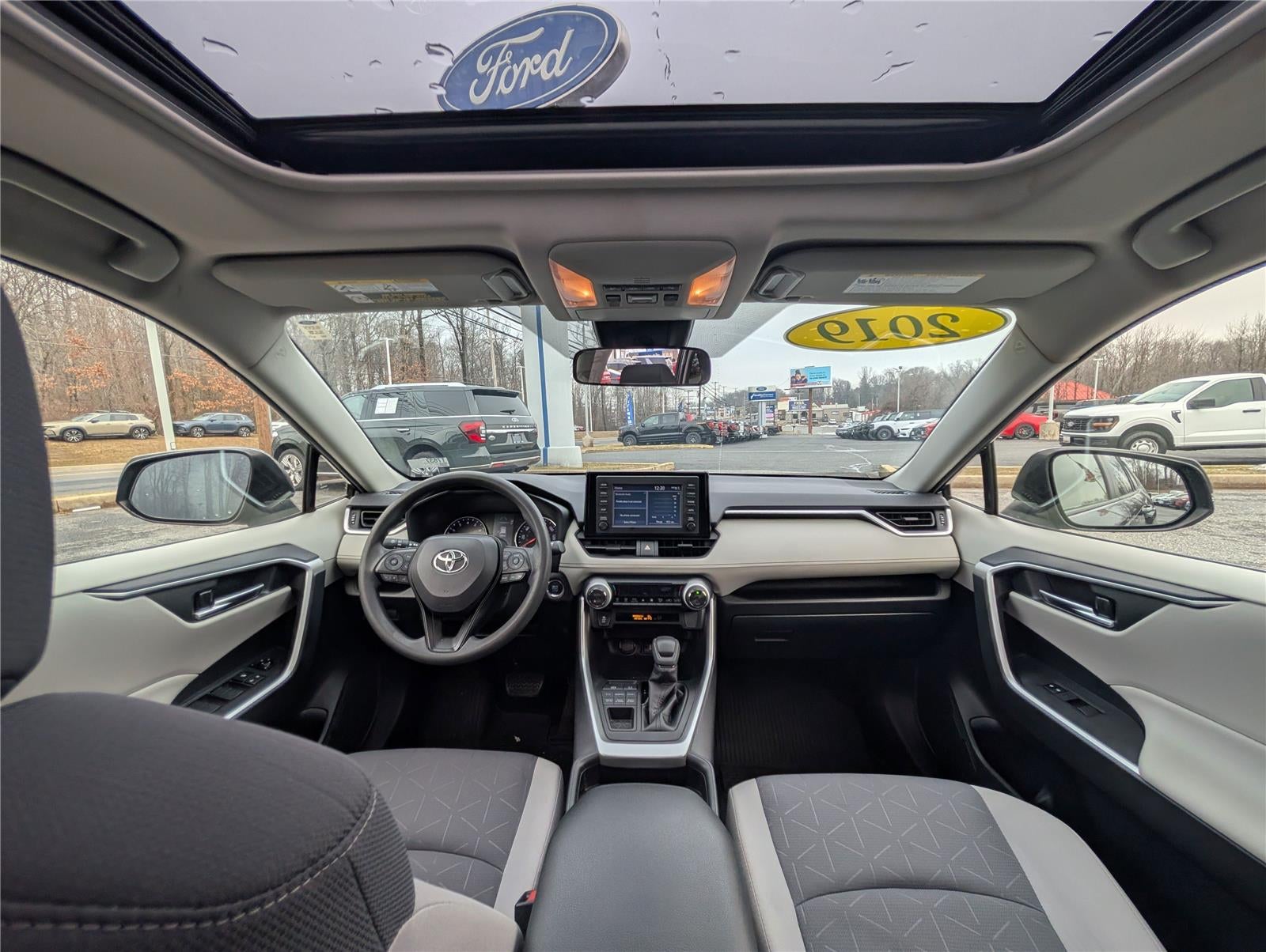 2019 Toyota RAV4 XLE